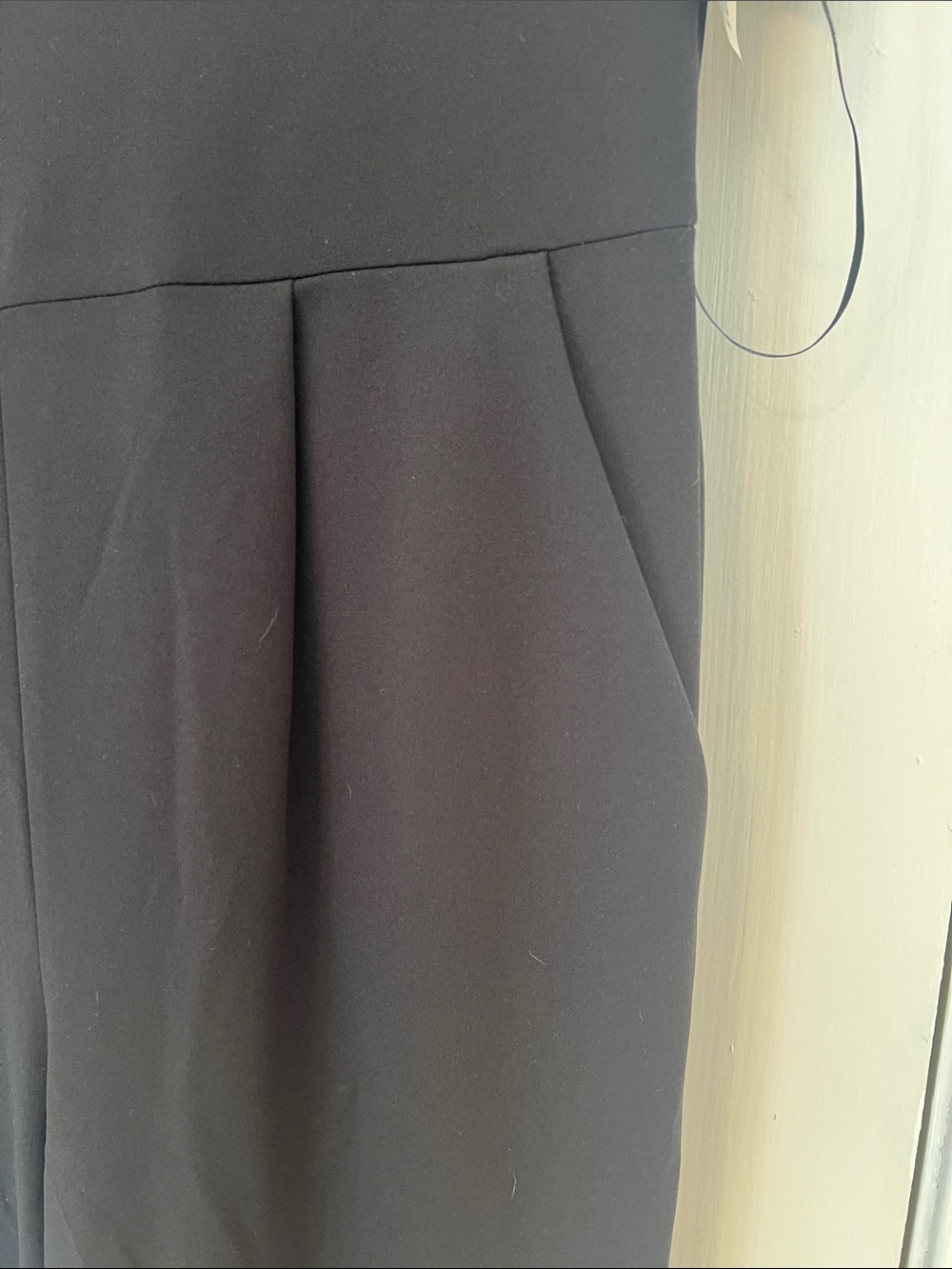 NWT | DKNY Black V-Neck Flutter-Sleeve Jumpsuit - Picture 5 of 10